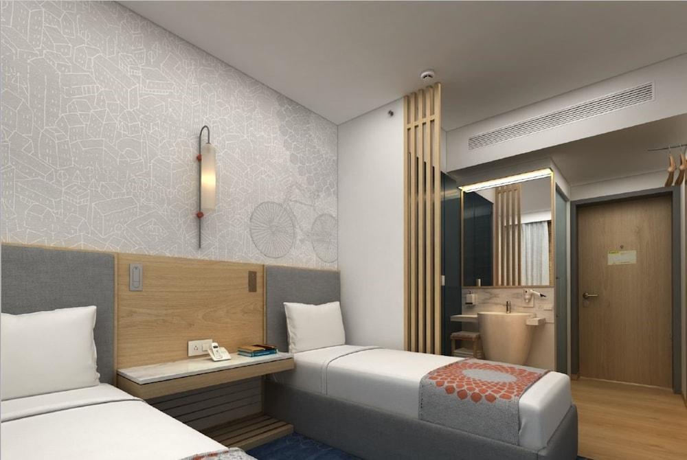 Holiday Inn Express Nashik Indira Nagar, an IHG Hotel Bagian luar foto