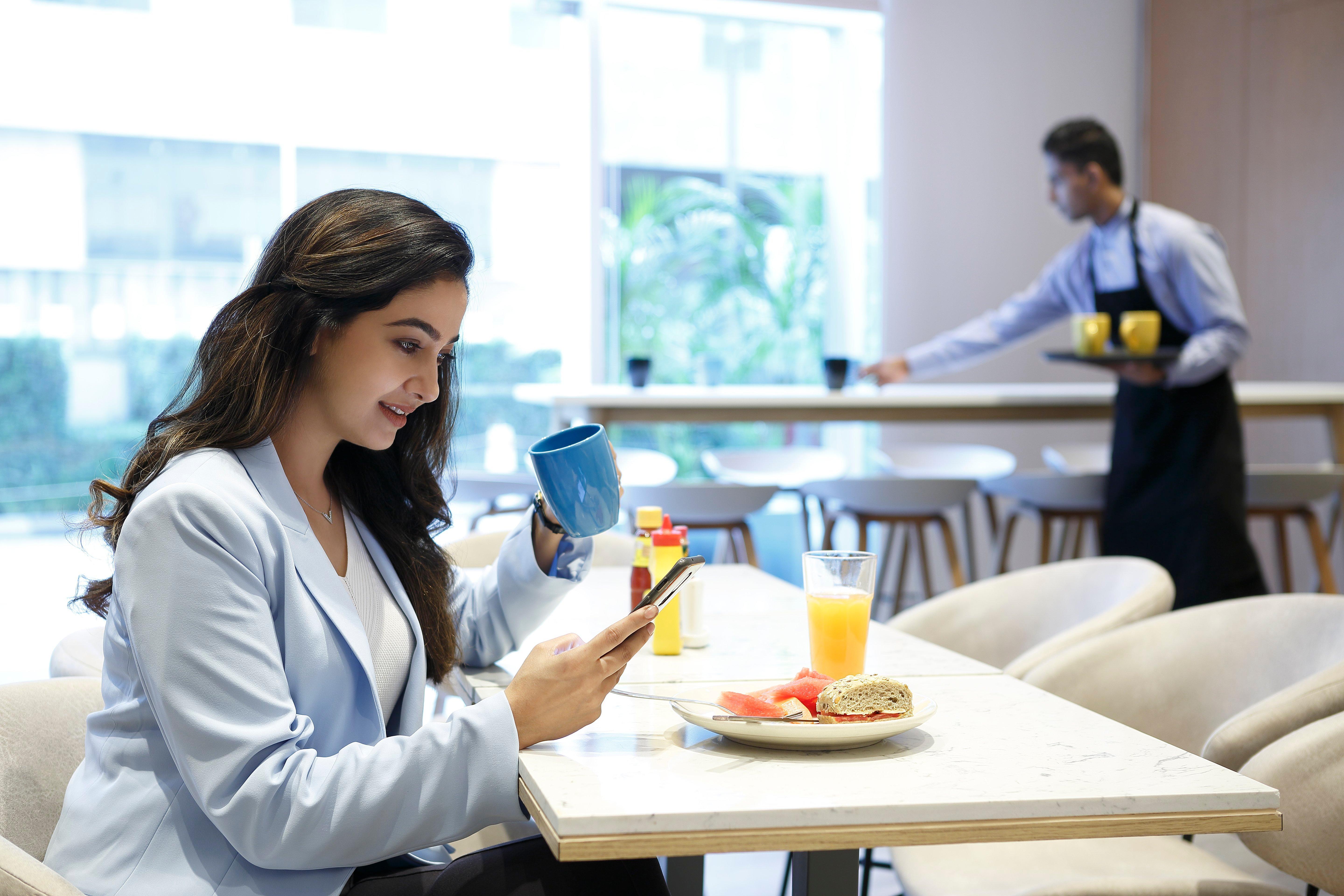 Holiday Inn Express Nashik Indira Nagar, an IHG Hotel Bagian luar foto