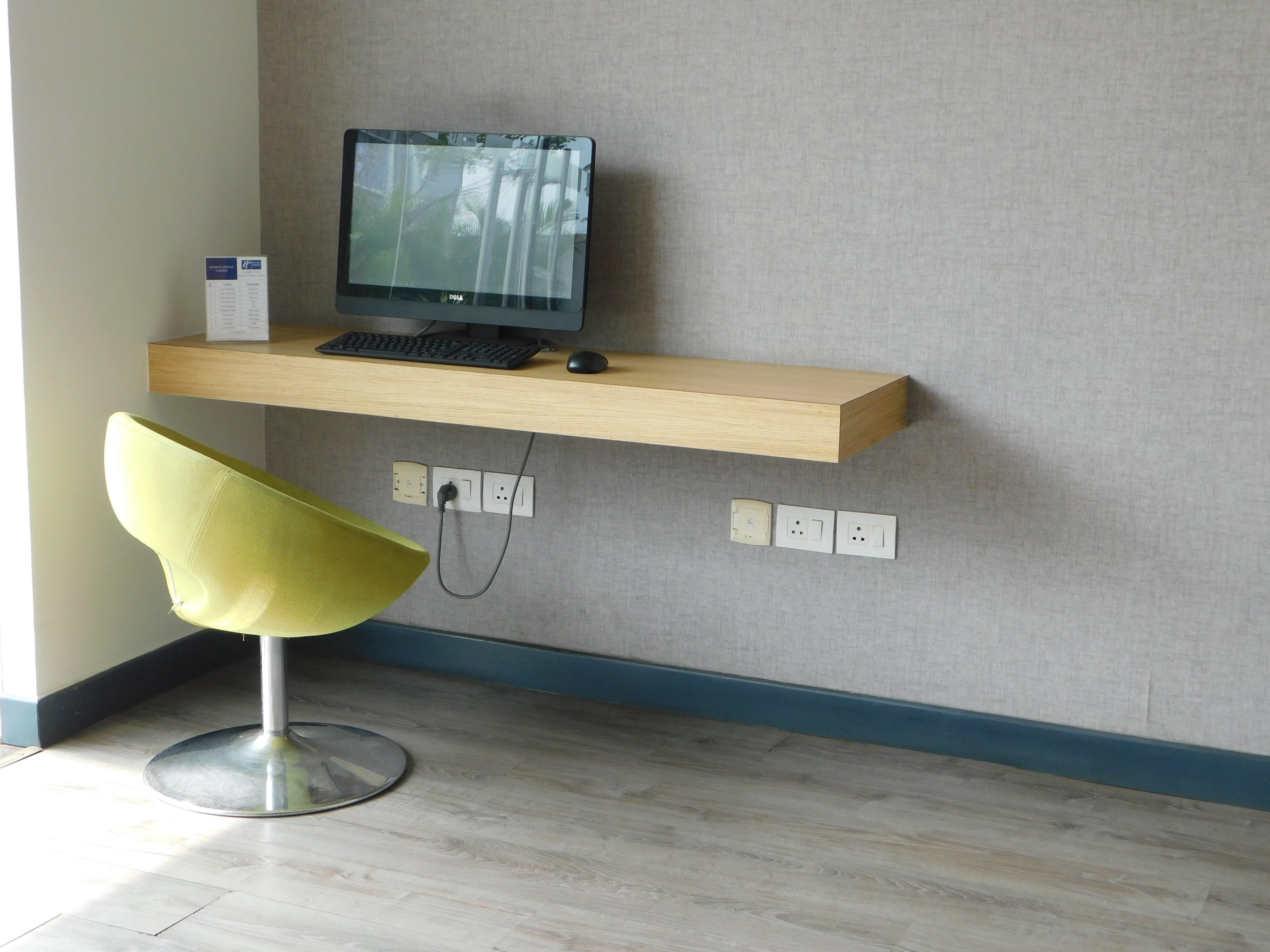 Holiday Inn Express Nashik Indira Nagar, an IHG Hotel Bagian luar foto