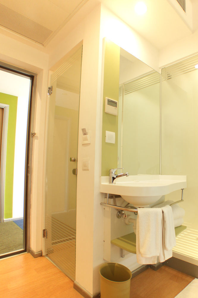 Holiday Inn Express Nashik Indira Nagar, an IHG Hotel Bagian luar foto