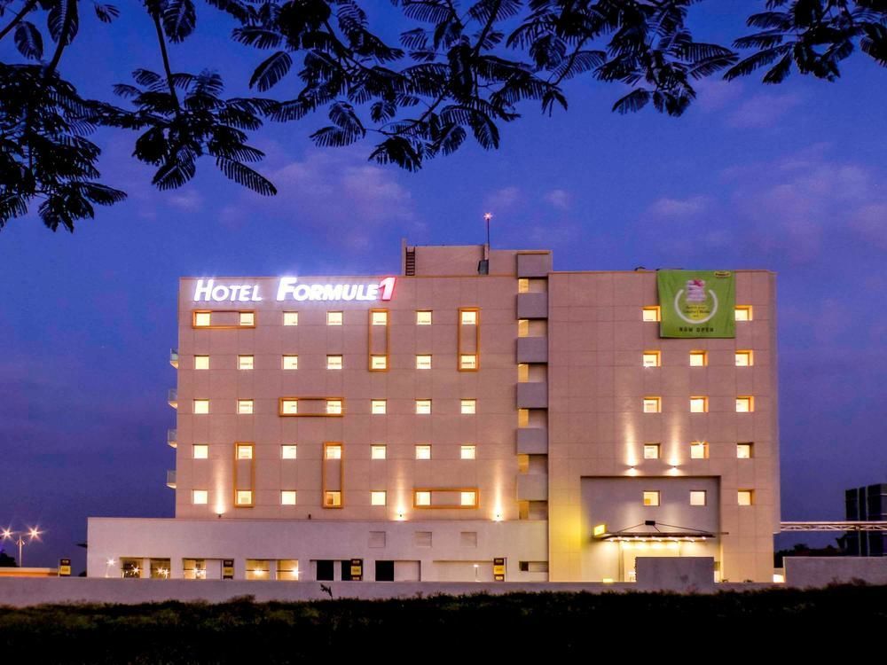 Holiday Inn Express Nashik Indira Nagar, an IHG Hotel Bagian luar foto